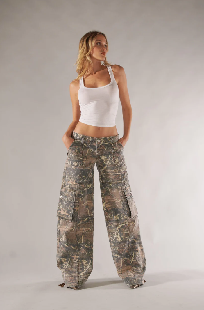 Die Essentiel Camo Hose