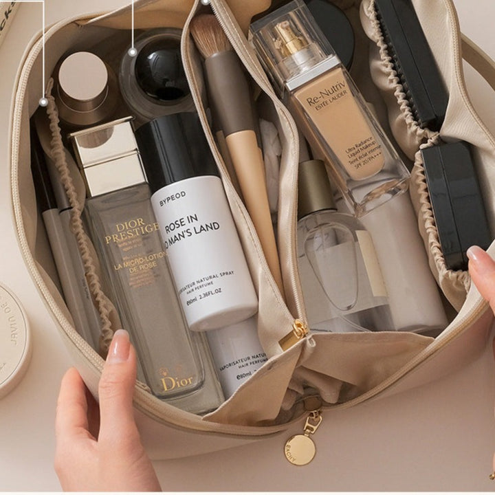 Die Essentiel Makeup Bag™